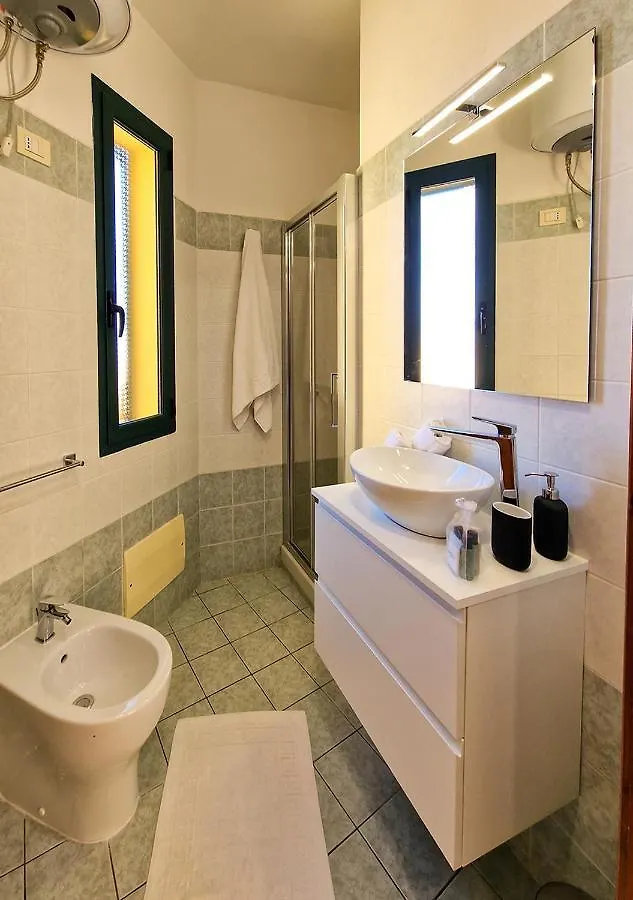 Murphy Holiday Homes - Danico House La Maddalena  Lägenhet